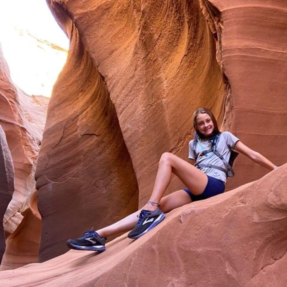 Meet your Posher, Lauren